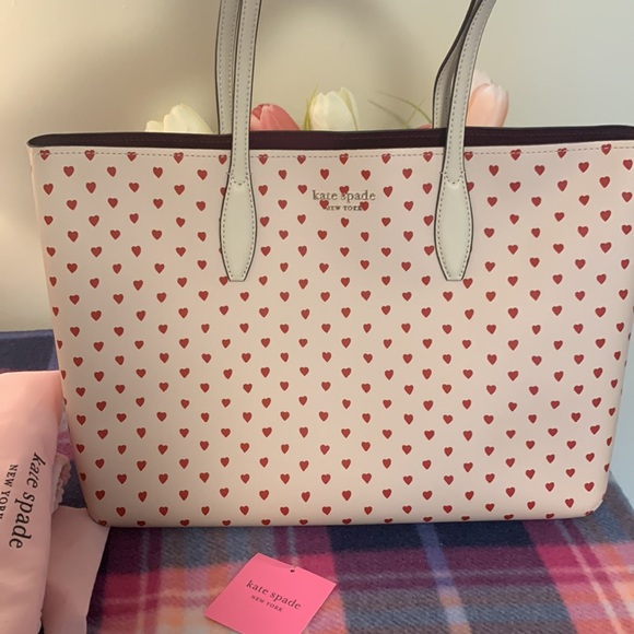 Nwt Kate spade all day heart printed pvc large tote bag - Picture 3 of 16